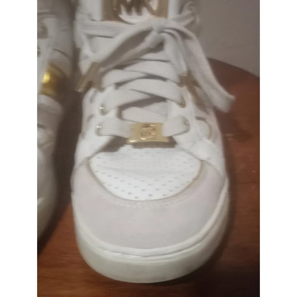 Women Michael Kors Athletic Tennis Shoes hightop logo SZ 7.5M Gold/white Leather - Picture 10 of 14